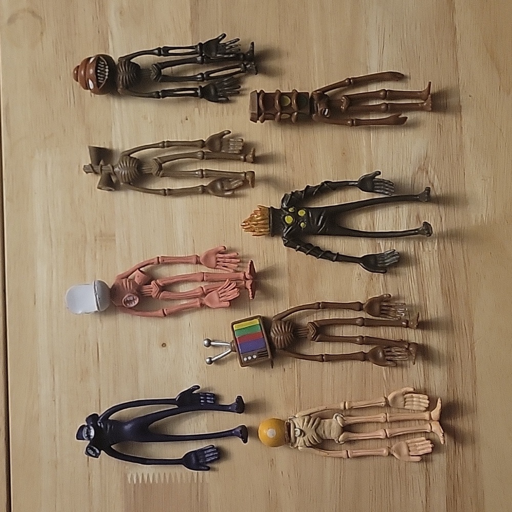 Siren Head Figures